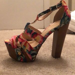 Platform heels
